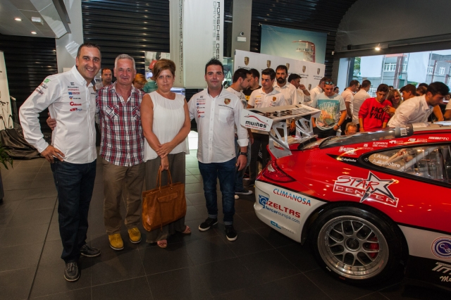 019 presentacin porsche 2010 ares racing 043